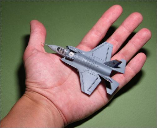 Revell 1/144 Lockheed X-35B JSF
