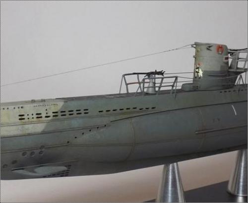 ICM 1/144 U-20  U-boat IIB, 1943