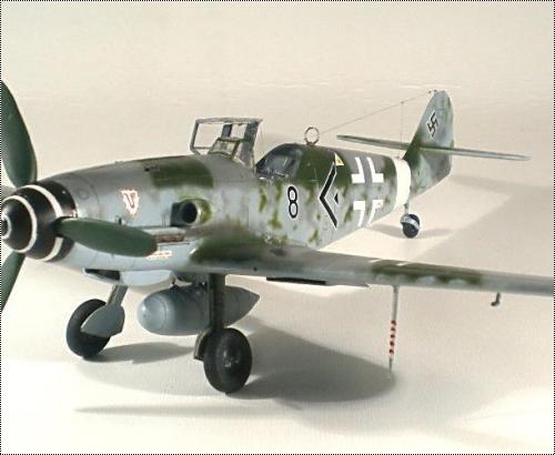  Academy 1/48 Messerschmitt Bf109G-10 -   