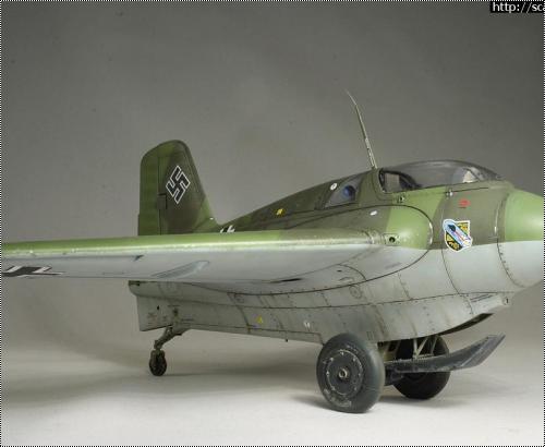 Meng 1/32 Me-163B Komet