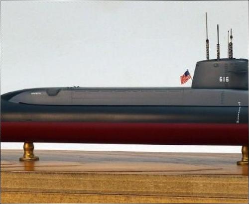 1/350 USS Lafayette (SSBN-616)
