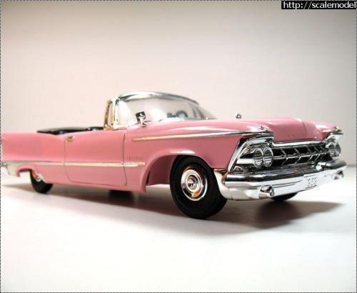 AMT 1/25 `59 Chrysler Imperial